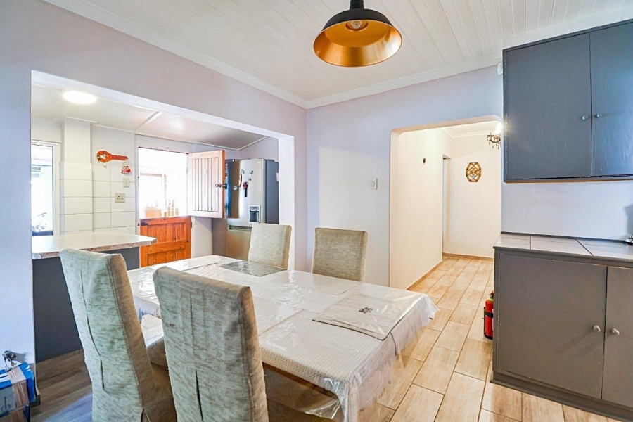 4 Bedroom Property for Sale in Knysna Central Western Cape